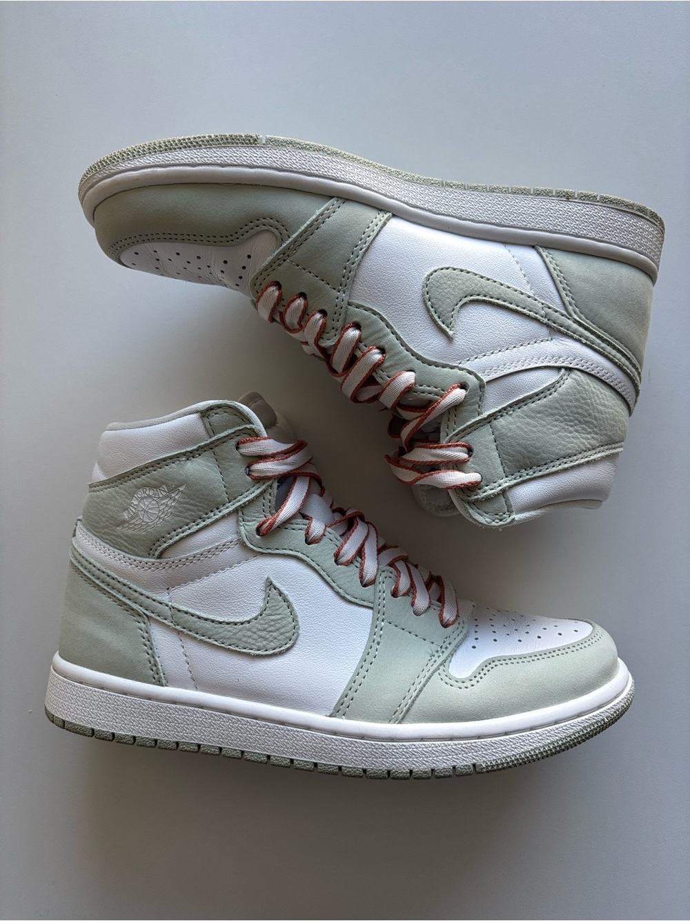 Nike Jordan 1 High OG - Seafoam | women’s 7